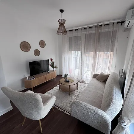 Апартаменты Tesla Apartman's Крагуевац